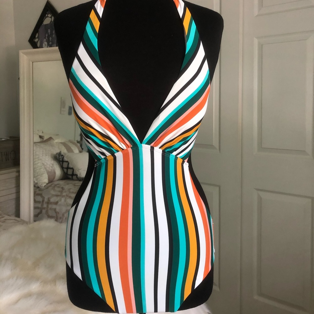 One piece swimsuit